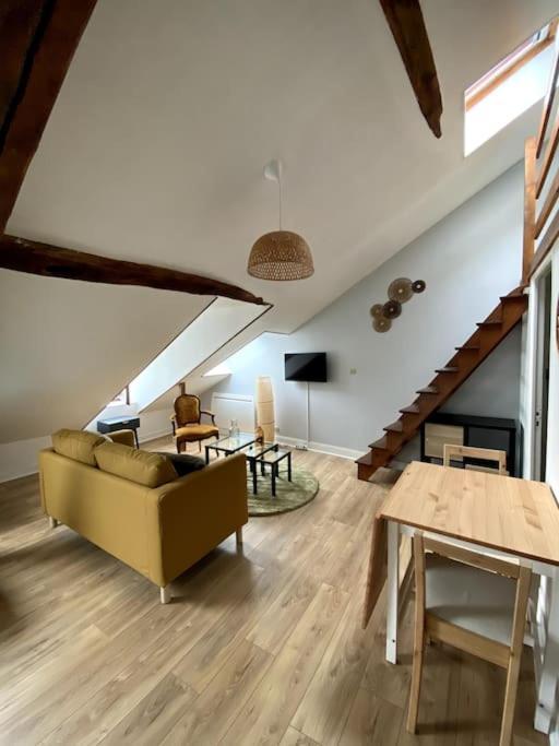 Le Cocon - Appartement En Hyper Centre Blois Eksteriør billede